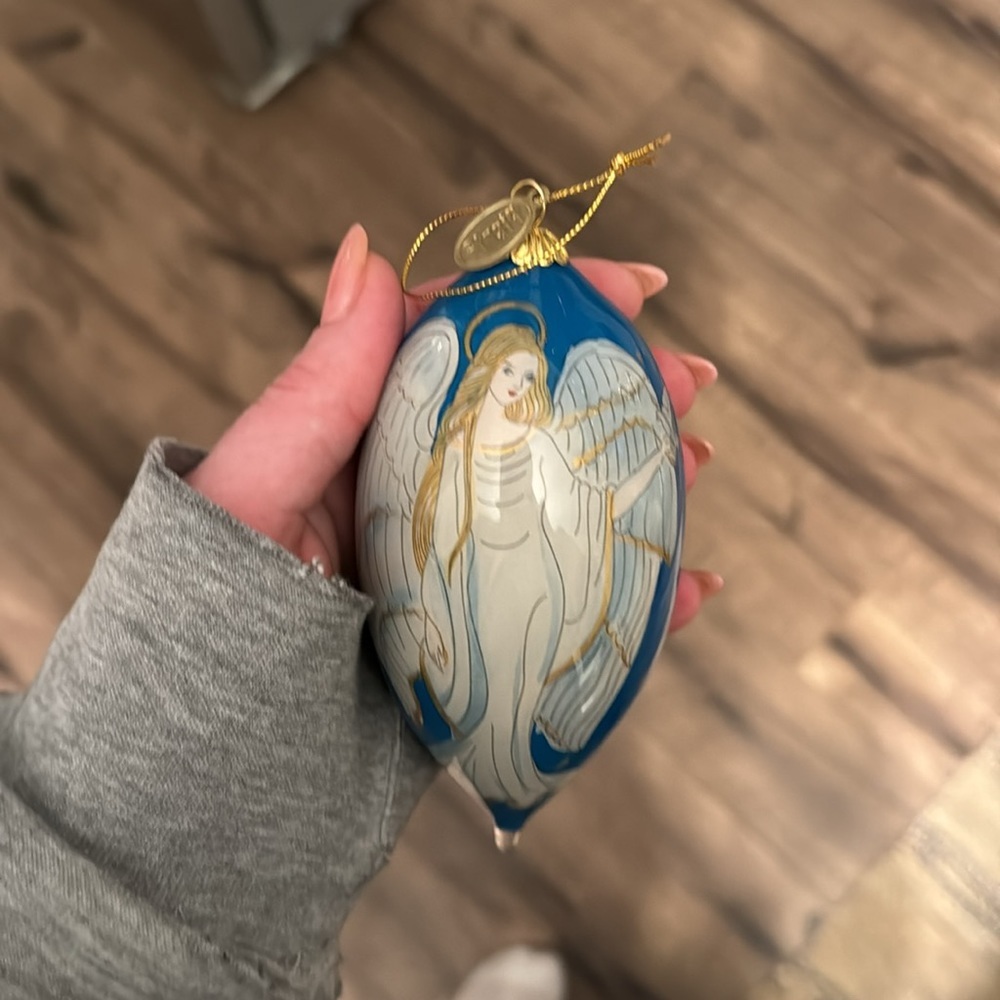 Li bien angel ornament - Picture 4 of 5